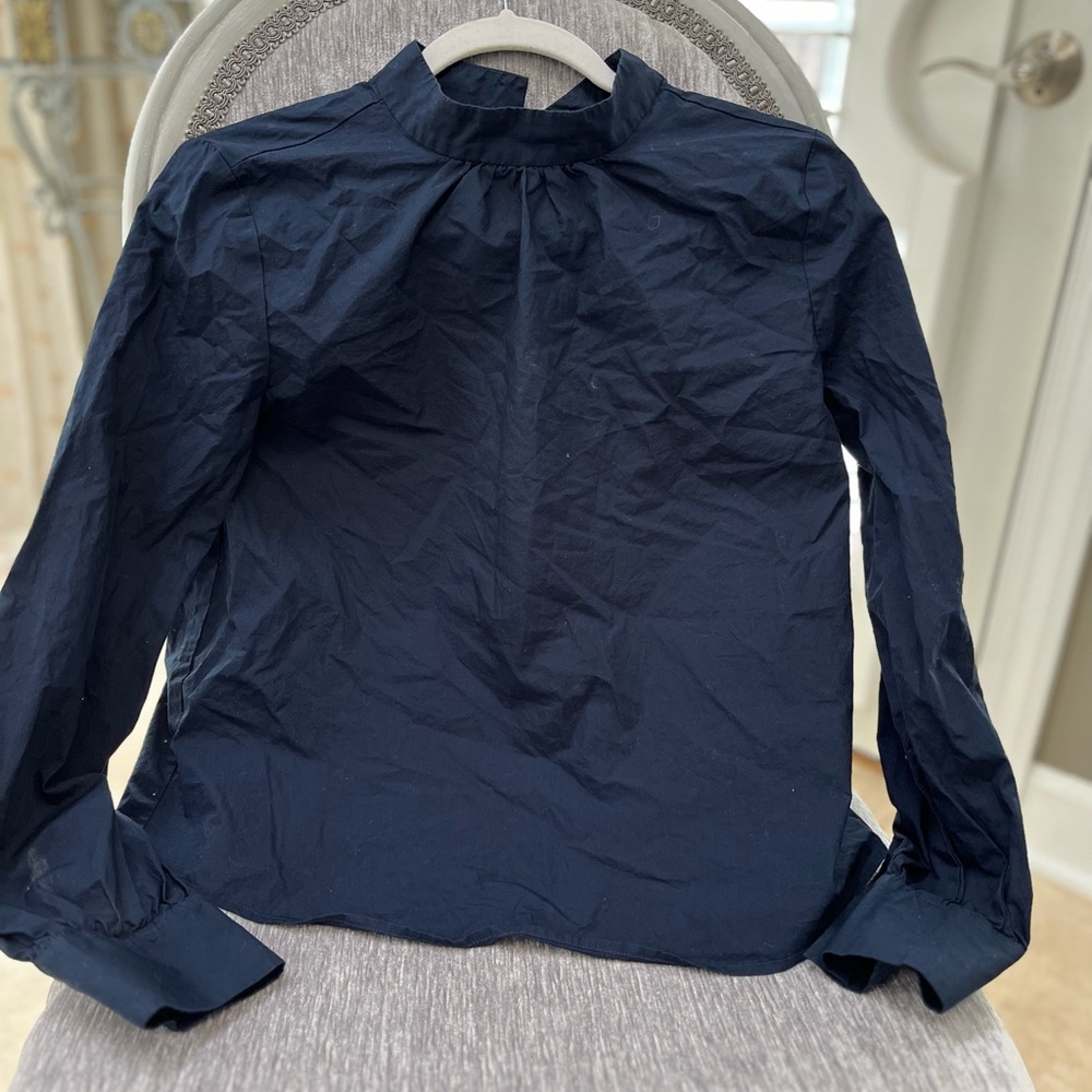Banana Republic navy blouse small